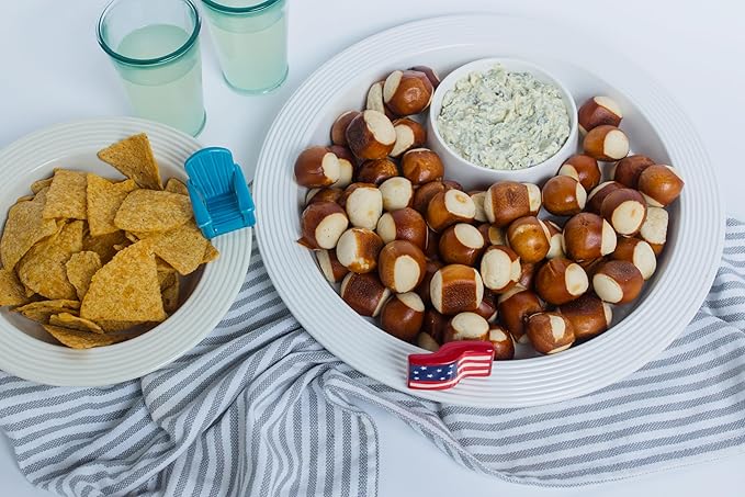 Chillin' Chair - Nora Fleming