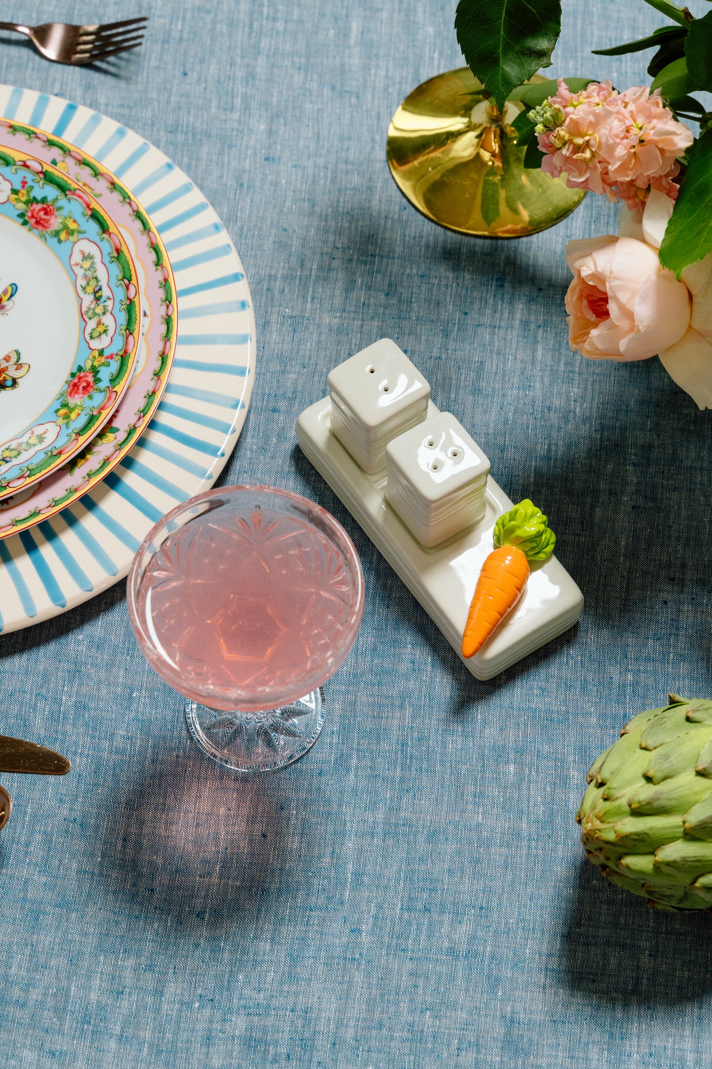 Salt+Pepper Holder