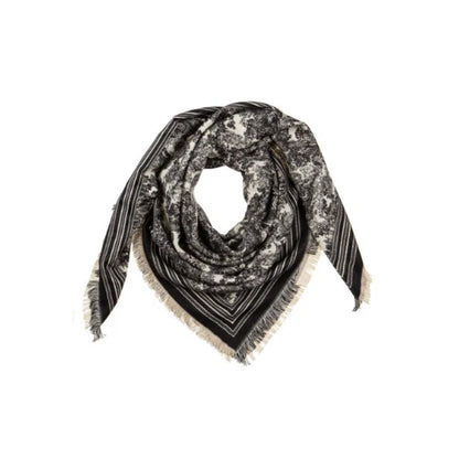 Fringe Printed Wrap Scarf