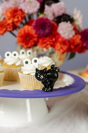 Scaredy Cat (Black Cat) - Nora Fleming