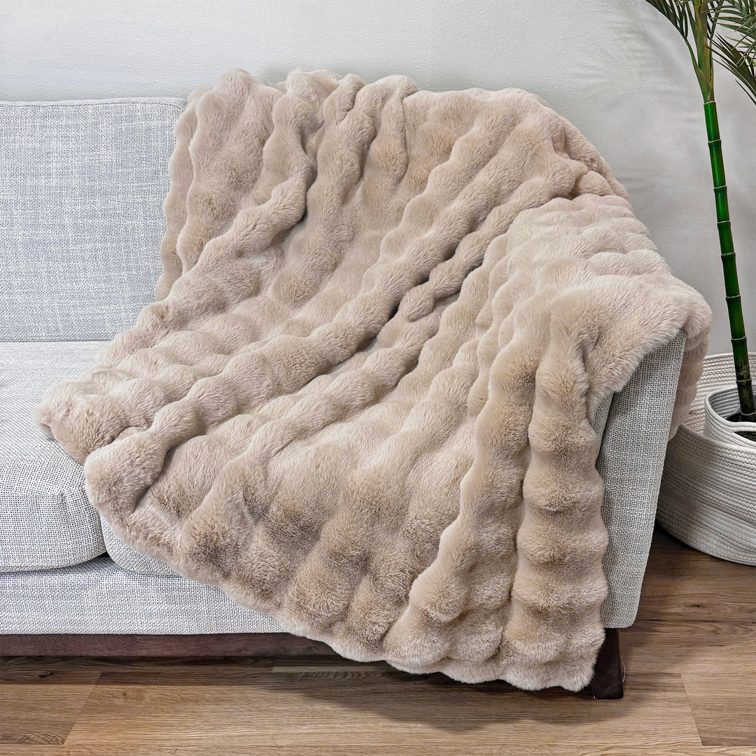 Cubby Faux Fur Throw