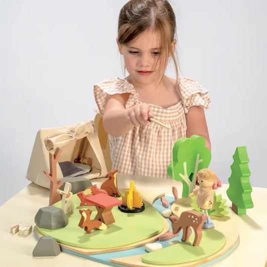 Wildlife Camping Playset