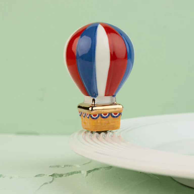 Red, White and Balloon - Nora Fleming