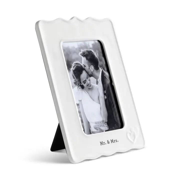 Mr. & Mrs. Frame - 5x7