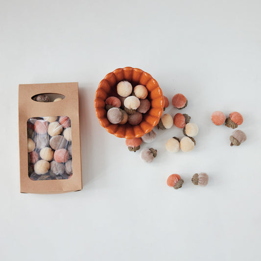 Velvet Acorn Scatter